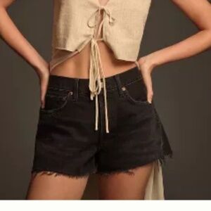 NWT AGOLDE / Anthropologie Parker Black Denim Vintage Cut Off Short SIZE…